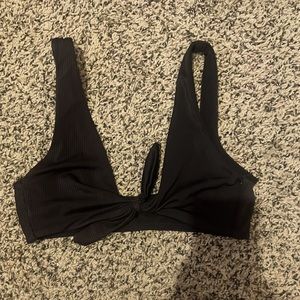 Black swim siut top